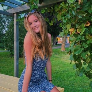 Meet your Posher, Allison